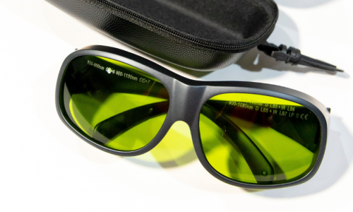 แว่นตาป้องกันแสง Laser